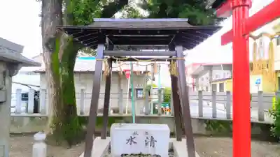 八剣社の手水舎