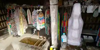 陽秀院の末社・摂社