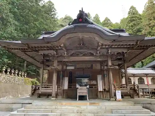 甘南美寺の本殿