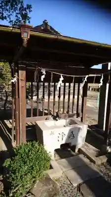 深田神社の手水舎