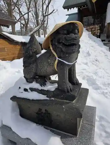 札幌諏訪神社の狛犬