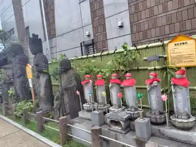 谷中西光寺の地蔵