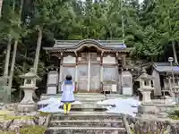 若宮八幡神社の本殿・本堂