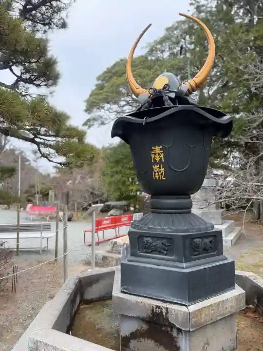 光雲神社の{uncategorized: "未分類", other: "その他", undefined: "問題あり", building: "その他建物", grave: "お墓", sacred_gate: "鳥居", guardian: "狛犬", statue: "像", buddha: "仏像", history: "歴史", nature: "自然", garden: "庭園", animal: "動物", pagoda: "塔", temizu: "手水舎", mountain_gate: "山門・神門", sanctuary: "本殿・本堂", subordinate: "末社・摂社", art: "芸術", scenery: "景色", jizo: "地蔵", ema: "絵馬", goshuin: "御朱印", omikuji: "おみくじ", items: "授与品その他", amulet: "お守り", goshuincho: "御朱印帳", eats: "食事", festival: "お祭り", votive_dance: "神楽", shichigosan: "七五三参", wedding: "結婚式", experience: "体験その他", initially: "初詣", around: "周辺", anti_infection: "感染症対策"}