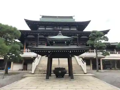 萬満寺の本殿・本堂