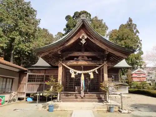 小村神社の本殿・本堂