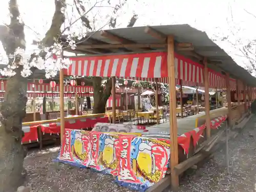 平野神社の食事