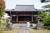覚順寺の本殿・本堂