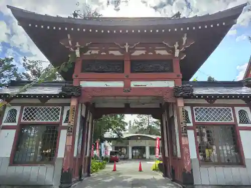 眞久寺の山門・神門