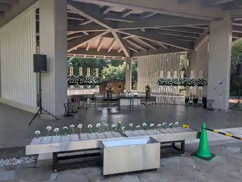 千鳥ヶ淵戦没者墓苑(東京都)