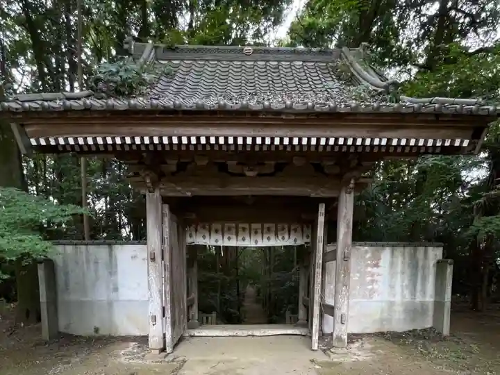 元三大師安楽寺の山門・神門