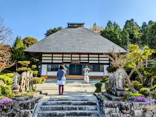 禅林寺の本殿