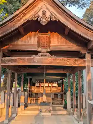 角鹿神社の{uncategorized: "未分類", other: "その他", undefined: "問題あり", building: "その他建物", grave: "お墓", sacred_gate: "鳥居", guardian: "狛犬", statue: "像", buddha: "仏像", history: "歴史", nature: "自然", garden: "庭園", animal: "動物", pagoda: "塔", temizu: "手水舎", mountain_gate: "山門・神門", sanctuary: "本殿・本堂", subordinate: "末社・摂社", art: "芸術", scenery: "景色", jizo: "地蔵", ema: "絵馬", goshuin: "御朱印", omikuji: "おみくじ", items: "授与品その他", amulet: "お守り", goshuincho: "御朱印帳", eats: "食事", festival: "お祭り", votive_dance: "神楽", shichigosan: "七五三参", wedding: "結婚式", experience: "体験その他", initially: "初詣", around: "周辺", anti_infection: "感染症対策"}