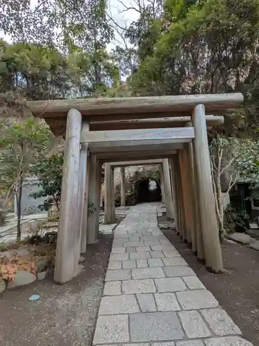 銭洗弁財天宇賀福神社(神奈川県)
