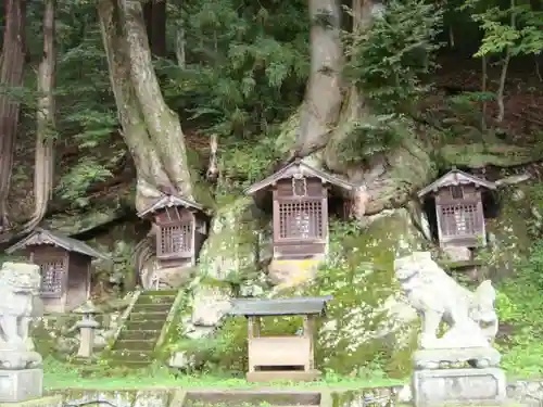 秋葉神社の建物その他