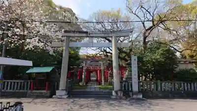 美濃輪稲荷神社の鳥居