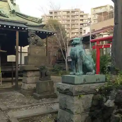 寄木神社の狛犬