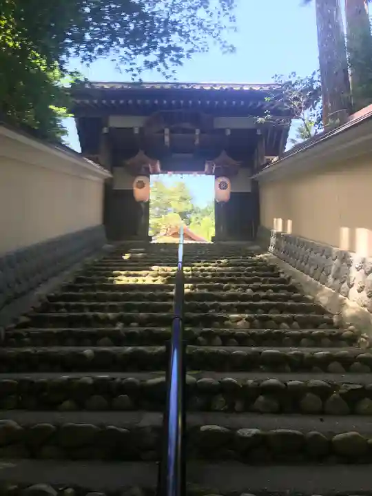 目の霊山 油山寺(静岡県)