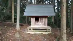 日高見神社の建物その他