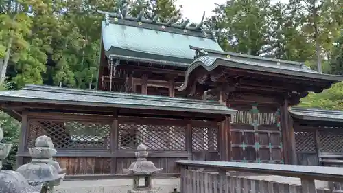 安仁神社の本殿・本堂