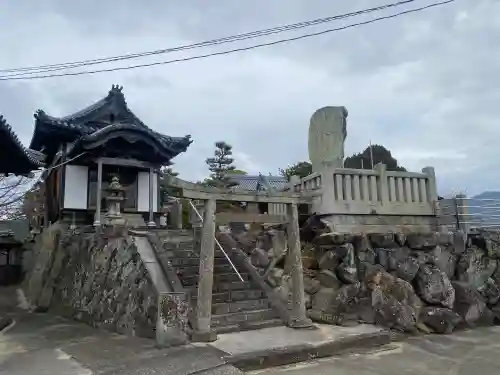 慈眼寺の{uncategorized: "未分類", other: "その他", undefined: "問題あり", building: "その他建物", grave: "お墓", sacred_gate: "鳥居", guardian: "狛犬", statue: "像", buddha: "仏像", history: "歴史", nature: "自然", garden: "庭園", animal: "動物", pagoda: "塔", temizu: "手水舎", mountain_gate: "山門・神門", sanctuary: "本殿・本堂", subordinate: "末社・摂社", art: "芸術", scenery: "景色", jizo: "地蔵", ema: "絵馬", goshuin: "御朱印", omikuji: "おみくじ", items: "授与品その他", amulet: "お守り", goshuincho: "御朱印帳", eats: "食事", festival: "お祭り", votive_dance: "神楽", shichigosan: "七五三参", wedding: "結婚式", experience: "体験その他", initially: "初詣", around: "周辺", anti_infection: "感染症対策"}