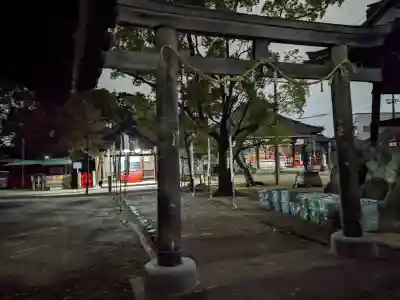 冨吉建速神社・八劔社（須成神社）の{uncategorized: "未分類", other: "その他", undefined: "問題あり", building: "その他建物", grave: "お墓", sacred_gate: "鳥居", guardian: "狛犬", statue: "像", buddha: "仏像", history: "歴史", nature: "自然", garden: "庭園", animal: "動物", pagoda: "塔", temizu: "手水舎", mountain_gate: "山門・神門", sanctuary: "本殿・本堂", subordinate: "末社・摂社", art: "芸術", scenery: "景色", jizo: "地蔵", ema: "絵馬", goshuin: "御朱印", omikuji: "おみくじ", items: "授与品その他", amulet: "お守り", goshuincho: "御朱印帳", eats: "食事", festival: "お祭り", votive_dance: "神楽", shichigosan: "七五三参", wedding: "結婚式", experience: "体験その他", initially: "初詣", around: "周辺", anti_infection: "感染症対策"}