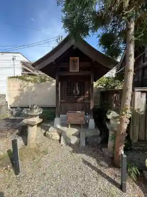 八雲神社の{uncategorized: "未分類", other: "その他", undefined: "問題あり", building: "その他建物", grave: "お墓", sacred_gate: "鳥居", guardian: "狛犬", statue: "像", buddha: "仏像", history: "歴史", nature: "自然", garden: "庭園", animal: "動物", pagoda: "塔", temizu: "手水舎", mountain_gate: "山門・神門", sanctuary: "本殿・本堂", subordinate: "末社・摂社", art: "芸術", scenery: "景色", jizo: "地蔵", ema: "絵馬", goshuin: "御朱印", omikuji: "おみくじ", items: "授与品その他", amulet: "お守り", goshuincho: "御朱印帳", eats: "食事", festival: "お祭り", votive_dance: "神楽", shichigosan: "七五三参", wedding: "結婚式", experience: "体験その他", initially: "初詣", around: "周辺", anti_infection: "感染症対策"}