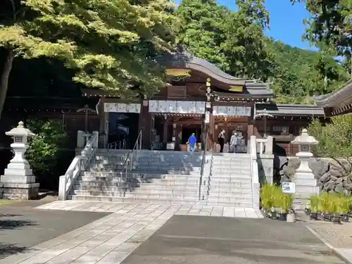 高麗神社の本殿