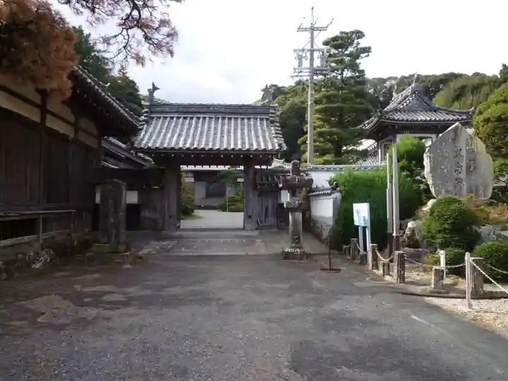 常安寺の山門・神門