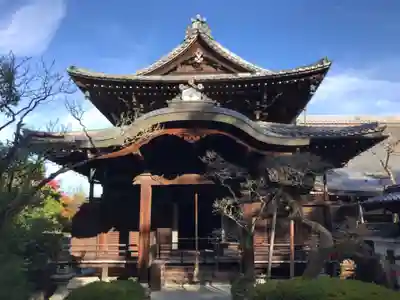 聴松院の本殿・本堂