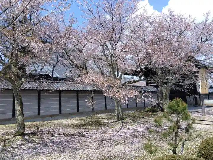 毫攝寺(福井県)