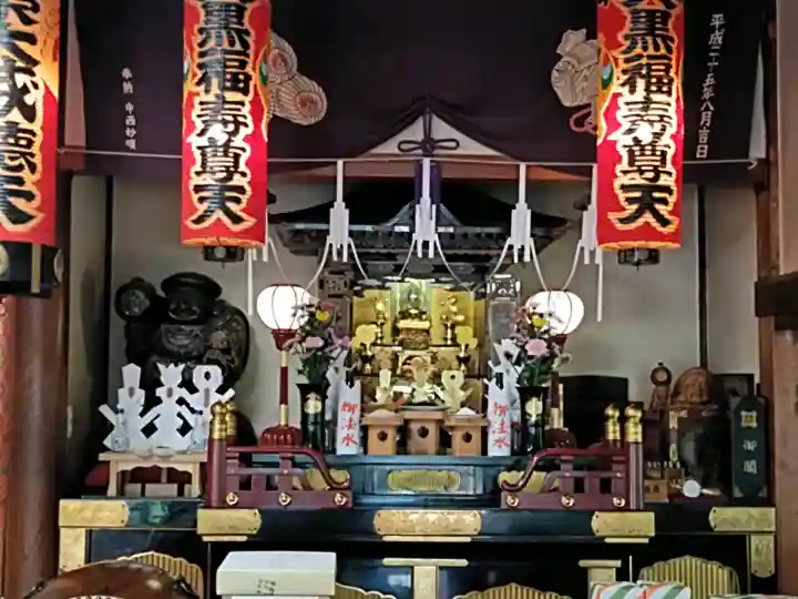 長栄堂(池上本門寺内)の{uncategorized: "未分類", other: "その他", undefined: "問題あり", building: "その他建物", grave: "お墓", sacred_gate: "鳥居", guardian: "狛犬", statue: "像", buddha: "仏像", history: "歴史", nature: "自然", garden: "庭園", animal: "動物", pagoda: "塔", temizu: "手水舎", mountain_gate: "山門・神門", sanctuary: "本殿・本堂", subordinate: "末社・摂社", art: "芸術", scenery: "景色", jizo: "地蔵", ema: "絵馬", goshuin: "御朱印", omikuji: "おみくじ", items: "授与品その他", amulet: "お守り", goshuincho: "御朱印帳", eats: "食事", festival: "お祭り", votive_dance: "神楽", shichigosan: "七五三参", wedding: "結婚式", experience: "体験その他", initially: "初詣", around: "周辺", anti_infection: "感染症対策"}