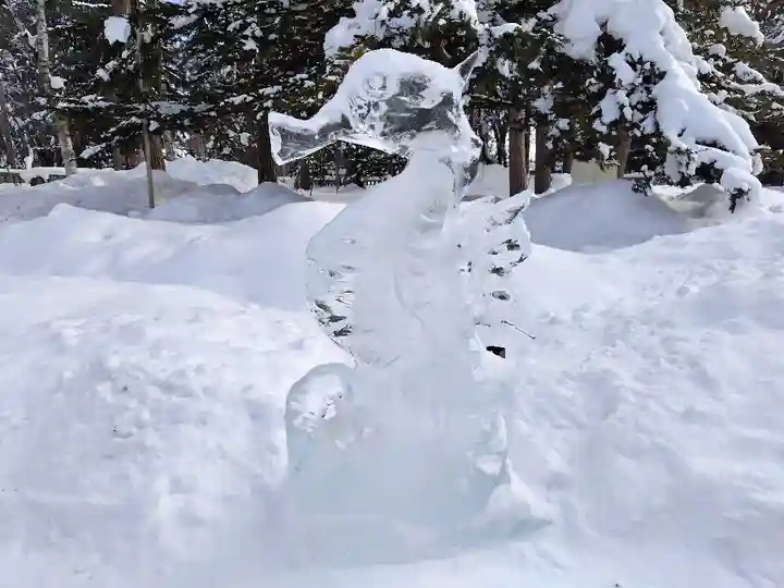 東川神社の芸術