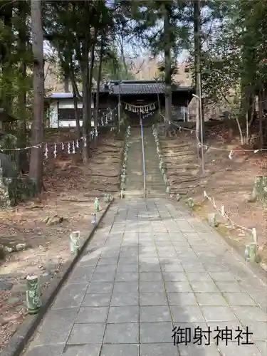 御射神社　春宮の建物その他