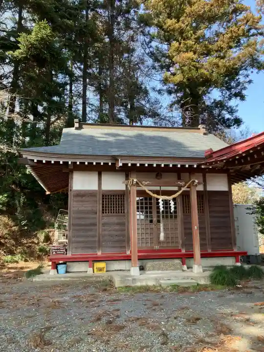 出流大山神社の{uncategorized: "未分類", other: "その他", undefined: "問題あり", building: "その他建物", grave: "お墓", sacred_gate: "鳥居", guardian: "狛犬", statue: "像", buddha: "仏像", history: "歴史", nature: "自然", garden: "庭園", animal: "動物", pagoda: "塔", temizu: "手水舎", mountain_gate: "山門・神門", sanctuary: "本殿・本堂", subordinate: "末社・摂社", art: "芸術", scenery: "景色", jizo: "地蔵", ema: "絵馬", goshuin: "御朱印", omikuji: "おみくじ", items: "授与品その他", amulet: "お守り", goshuincho: "御朱印帳", eats: "食事", festival: "お祭り", votive_dance: "神楽", shichigosan: "七五三参", wedding: "結婚式", experience: "体験その他", initially: "初詣", around: "周辺", anti_infection: "感染症対策"}