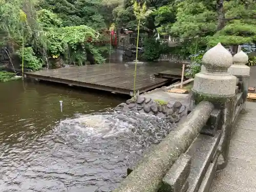 平塚八幡宮の庭園