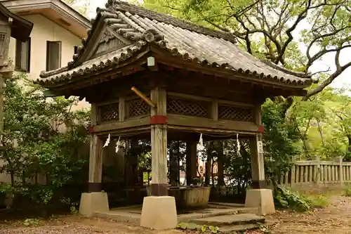 忌部神社の手水舎