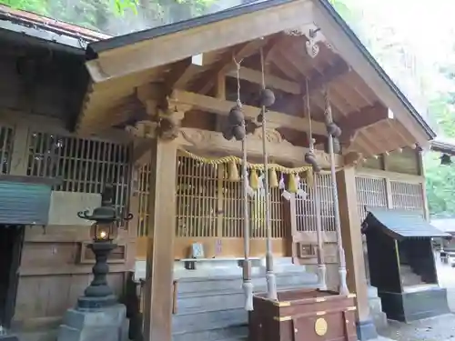 御嶽神社(王滝口）里宮の本殿