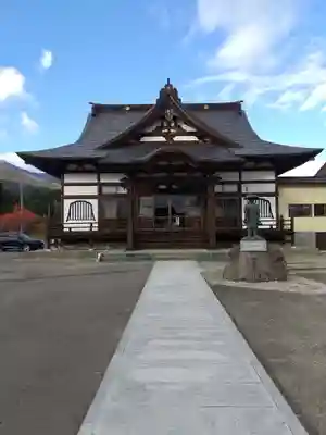 西勝寺の本殿・本堂