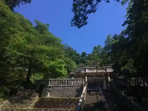 八幡神社の建物その他