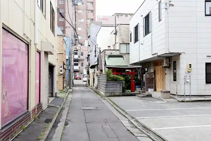 稲荷大明神(青森県)