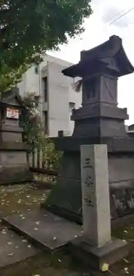 綾瀬神社の末社・摂社