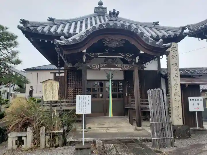 千代神社の本殿・本堂