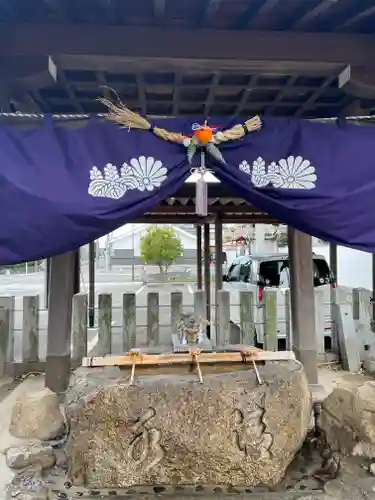 羊神社の手水舎