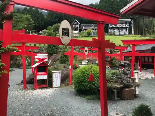 宝来宝来神社の鳥居