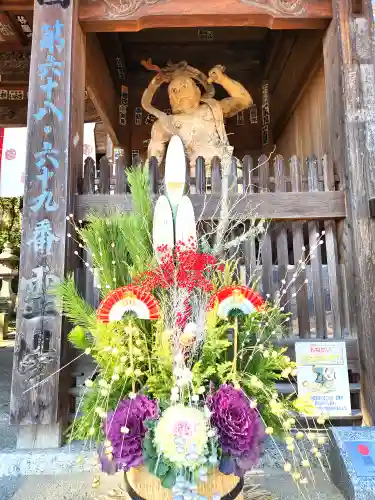 神恵院の像