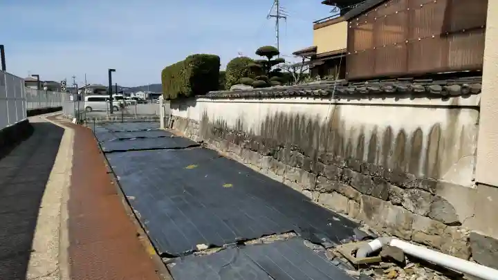蓮乗寺の{uncategorized: "未分類", other: "その他", undefined: "問題あり", building: "その他建物", grave: "お墓", sacred_gate: "鳥居", guardian: "狛犬", statue: "像", buddha: "仏像", history: "歴史", nature: "自然", garden: "庭園", animal: "動物", pagoda: "塔", temizu: "手水舎", mountain_gate: "山門・神門", sanctuary: "本殿・本堂", subordinate: "末社・摂社", art: "芸術", scenery: "景色", jizo: "地蔵", ema: "絵馬", goshuin: "御朱印", omikuji: "おみくじ", items: "授与品その他", amulet: "お守り", goshuincho: "御朱印帳", eats: "食事", festival: "お祭り", votive_dance: "神楽", shichigosan: "七五三参", wedding: "結婚式", experience: "体験その他", initially: "初詣", around: "周辺", anti_infection: "感染症対策"}