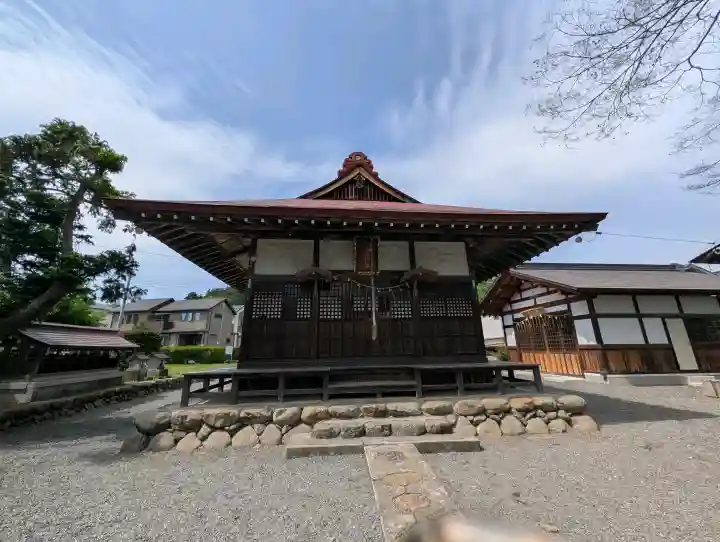 春日神社の{uncategorized: "未分類", other: "その他", undefined: "問題あり", building: "その他建物", grave: "お墓", sacred_gate: "鳥居", guardian: "狛犬", statue: "像", buddha: "仏像", history: "歴史", nature: "自然", garden: "庭園", animal: "動物", pagoda: "塔", temizu: "手水舎", mountain_gate: "山門・神門", sanctuary: "本殿・本堂", subordinate: "末社・摂社", art: "芸術", scenery: "景色", jizo: "地蔵", ema: "絵馬", goshuin: "御朱印", omikuji: "おみくじ", items: "授与品その他", amulet: "お守り", goshuincho: "御朱印帳", eats: "食事", festival: "お祭り", votive_dance: "神楽", shichigosan: "七五三参", wedding: "結婚式", experience: "体験その他", initially: "初詣", around: "周辺", anti_infection: "感染症対策"}
