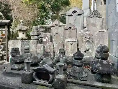 大寳寺の{uncategorized: "未分類", other: "その他", undefined: "問題あり", building: "その他建物", grave: "お墓", sacred_gate: "鳥居", guardian: "狛犬", statue: "像", buddha: "仏像", history: "歴史", nature: "自然", garden: "庭園", animal: "動物", pagoda: "塔", temizu: "手水舎", mountain_gate: "山門・神門", sanctuary: "本殿・本堂", subordinate: "末社・摂社", art: "芸術", scenery: "景色", jizo: "地蔵", ema: "絵馬", goshuin: "御朱印", omikuji: "おみくじ", items: "授与品その他", amulet: "お守り", goshuincho: "御朱印帳", eats: "食事", festival: "お祭り", votive_dance: "神楽", shichigosan: "七五三参", wedding: "結婚式", experience: "体験その他", initially: "初詣", around: "周辺", anti_infection: "感染症対策"}