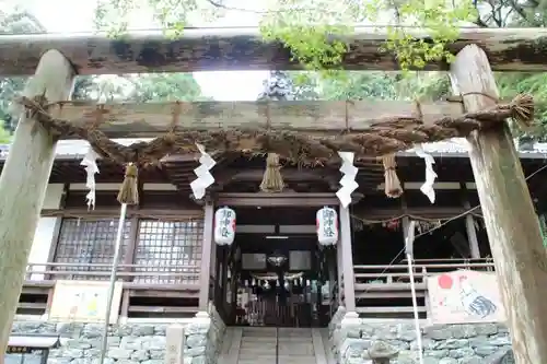 宇賀部神社の鳥居